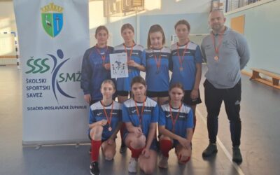 Učenice osvojile brončanu medalju u futsalu